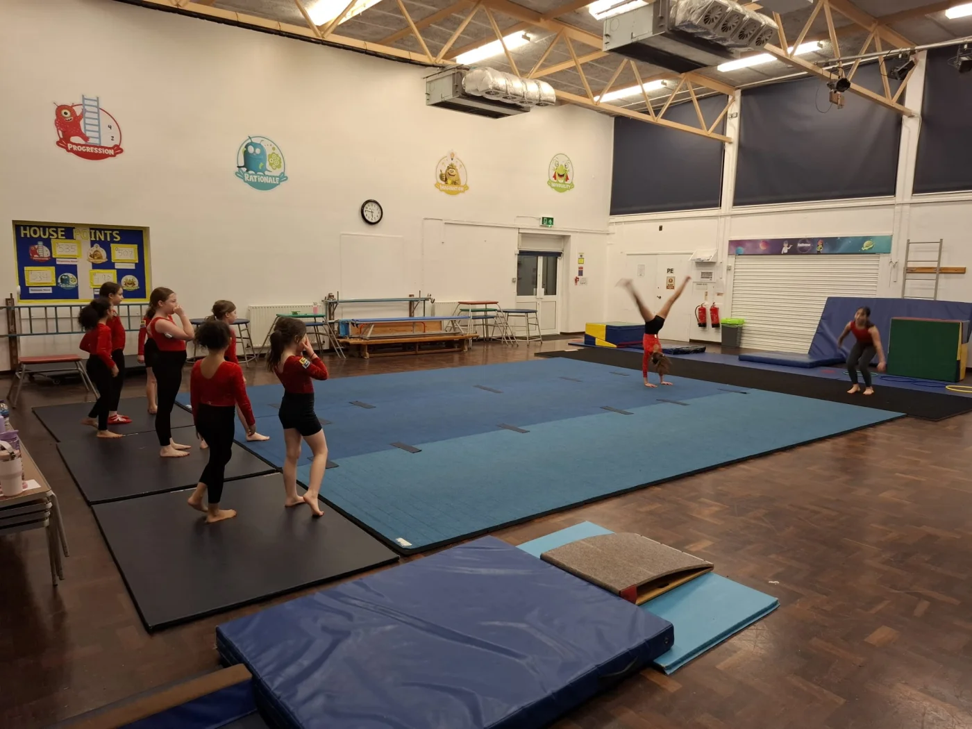 Cartwheels hadleywood_